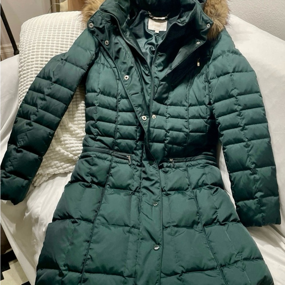 Down coat by LAUNDRY XS